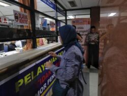 Samsat Buka Sabtu, Pemutihan Retribusi Negara Kendaraan Jakarta Berakhir Hari Ini