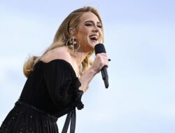 Vokalis Adele Akui Sebelumnya Bertunangan dengan Rich Paul