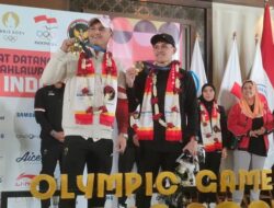 Veddriq dan Rizki Kembali ke Indonesia dengan Emas Olimpiade