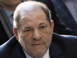 Harvey Weinstein Bela Diri dari Kasus Pelecehan Seksual pada 2006