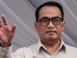 Menhub Dorong Maskapai Pakai Avtur Ramah Lingkungan Mulai 2027