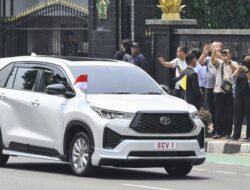 Paus Fransiskus Pilih Naik Kendaraan Pribadi Hybrid Innova Zenix di Jakarta