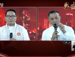 Dharma Pongrekun Ditertawakan Tim RK Saat Debat Perdana Pilgub DKI