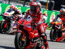 Hasil Kualifikasi MotoGP Thailand: Bagnaia Pole, Martin-Marquez Crash