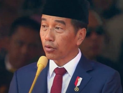 Jokowi Berterima Kasih ke Prabowo Subianto di HUT ke-79 TNI