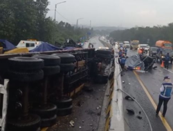 Polisi Sebut Persneling Truk Rem Blong Gigi 4 Saat Turunan