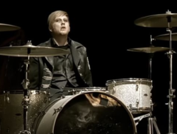 Bob Bryar MCR Sempat Bahas Linkin Park Sebelum Ditemukan Meninggal