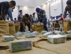 Pengungkapan Kasus Penyelundupan 1,2 Ton Kokain