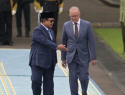 Prabowo Sambut PM Australia Albanese, Ajak Berkuda di Hambalang