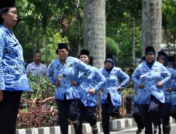 Respons Usul Perpanjangan Usia Pensiun ASN, Wamendagri Singgung Fiskal