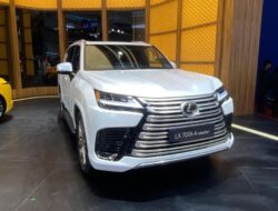Lexus LX 700h dan LC 500h Debut di GIIAS 2025