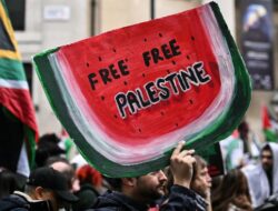 Puluhan Demonstran Pro-Palestina di London dan Manchester Ditangkap