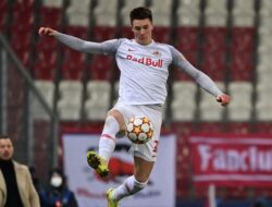 Benjamin Sesko Sepakat Gabung Manchester United