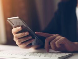 Deret Komentar Kocak Netizen Luar soal Aksi Penolakan Dewan Perwakilan Rakyat