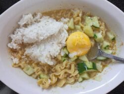 5 Tips Bikin Mi Instan Kamu Sehat Tanpa Kehilangan Nikmatnya