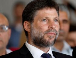 Menteri Israel Minta Maaf usai Hina Arab Saudi Suruh Naik Unta Saja