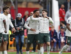 Chelsea Hajar Forest, Postecoglou Makin Terjepit