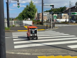 Canggih, Robot Otonom Suzuki Bisa Antar Belanjaan dari Toko ke Rumah