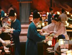 Melintasi Waktu China Kuno di Sebuah Restoran Beijing