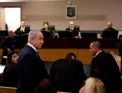 Netanyahu Perdana Muncul di Lembaga Peradilan usai Minta Ampun dari Pemimpin Negara