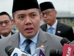 Seskab Teddy Beber Kesepakatan Kunjungan Prabowo ke Inggris