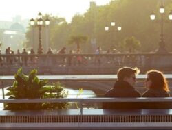 35 Ucapan Romantis Hari Valentine, Bikin Hati Si Ia 'Meleyot'