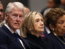 Nama Masuk File, Bill-Hillary Clinton Ingin Bersaksi di Dewan Perwakilan Rakyat soal Epstein