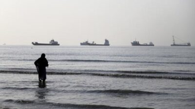 Iran dan Oman Capai Kesepakatan Soal Rute Pelayaran di Selat Hormuz