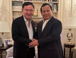 Prabowo Bertemu Mantan PM Thailand di Kertanegara