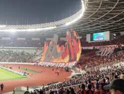 Milanisti Indonesia Hadirkan Tifo Megah di SUGBK, Rayakan 32 Tahun Rossoneri Kembali ke Tanah Air